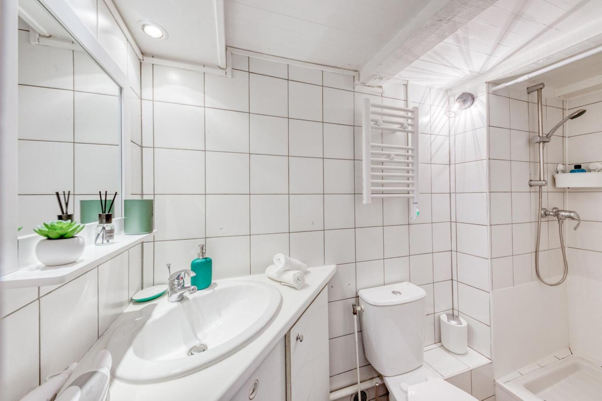Le Cocon - Confort - Cinema - Espace De Travail - Netflix & Chill - Proche Paris - Offre Speciale Cachan Exteriér fotografie