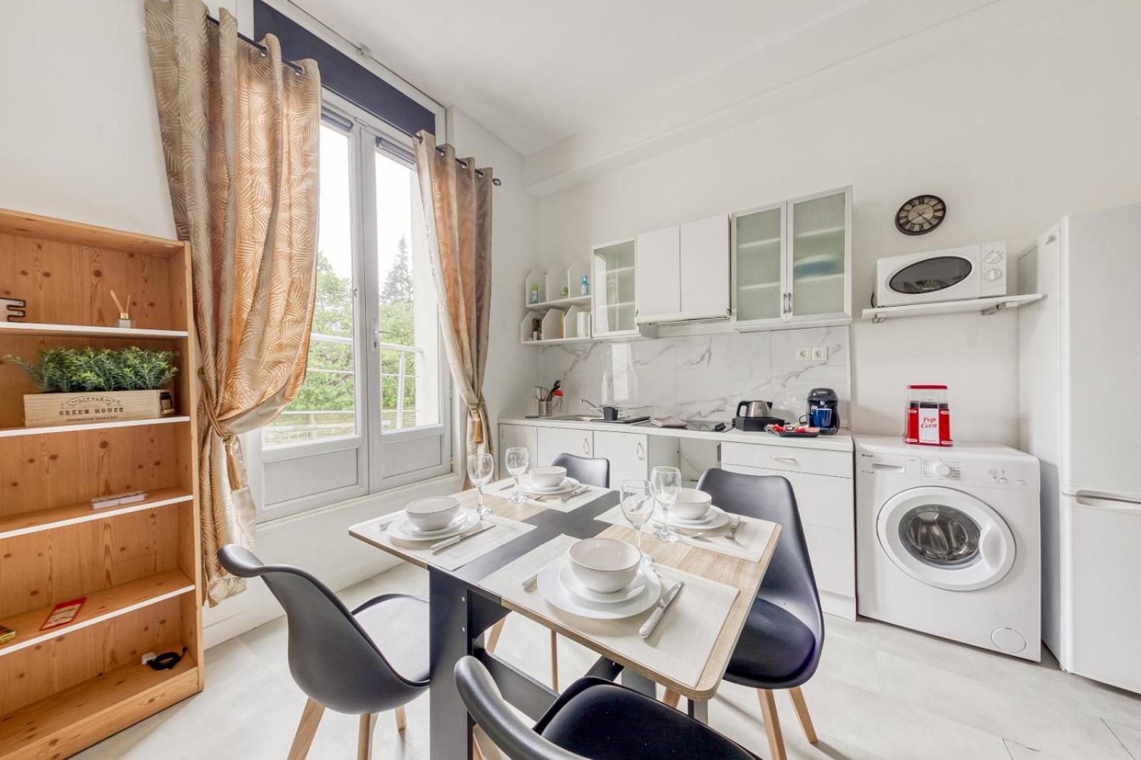 Le Cocon - Confort - Cinema - Espace De Travail - Netflix & Chill - Proche Paris - Offre Speciale Cachan Exteriér fotografie